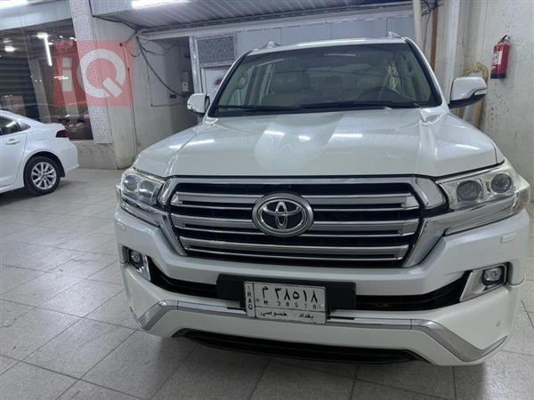 تويوتا لاندكروزر 2016 للبيع في العراق - الرمادي